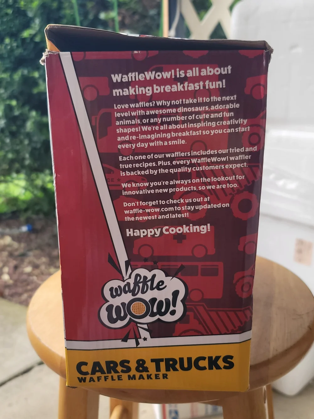 Never Used Waffle WOW Cars & Trucks 3-D Waffle Maker With Box.